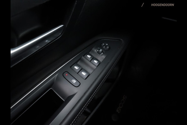 Peugeot 5008 1.2 PureTech Allure (APPLE CARPLAY,LED,DIGITAL DISPLAY,MEMORY-SEAT,STOELVERWARMING,CAMERA,PARKEERSENSOR,DODEHOEK)