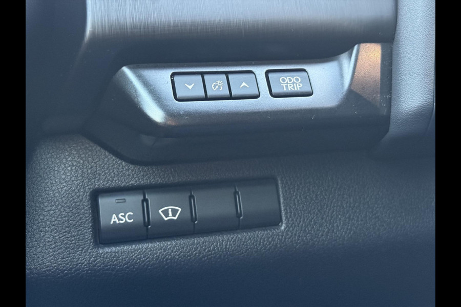 Lexus UX 250h F Sport Line | Trekhaak, Head up display, Parkeersensoren, 18 inch, Elektrische bedienbare stoel, Stoel + Stuurverwarming