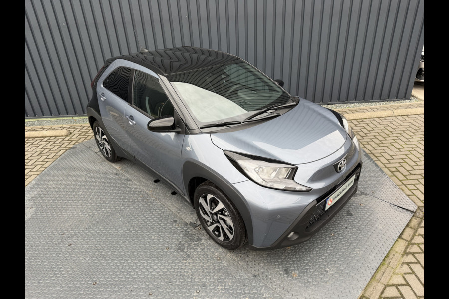 Toyota Aygo X 1.0 VVT-i S-CVT Pulse / Bi tone | 6.000 km | PDC V+A | Clima | Rijklaar!!