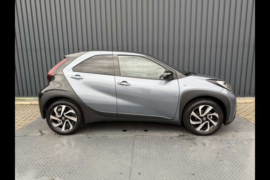 Toyota Aygo X 1.0 VVT-i S-CVT Pulse / Bi tone | 6.000 km | PDC V+A | Clima | Rijklaar!!