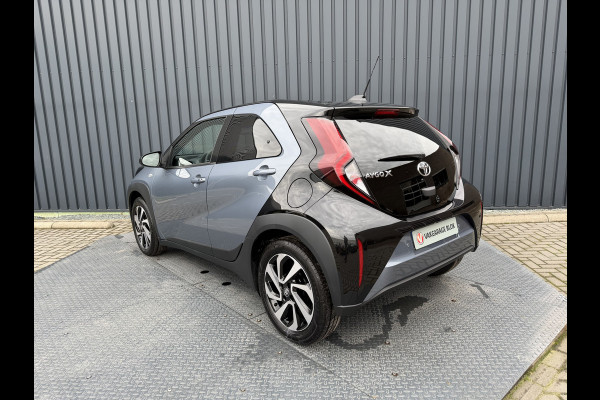 Toyota Aygo X 1.0 VVT-i S-CVT Pulse / Bi tone | 6.000 km | PDC V+A | Clima | Rijklaar!!