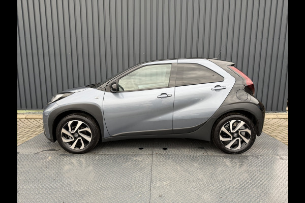 Toyota Aygo X 1.0 VVT-i S-CVT Pulse / Bi tone | 6.000 km | PDC V+A | Clima | Rijklaar!!