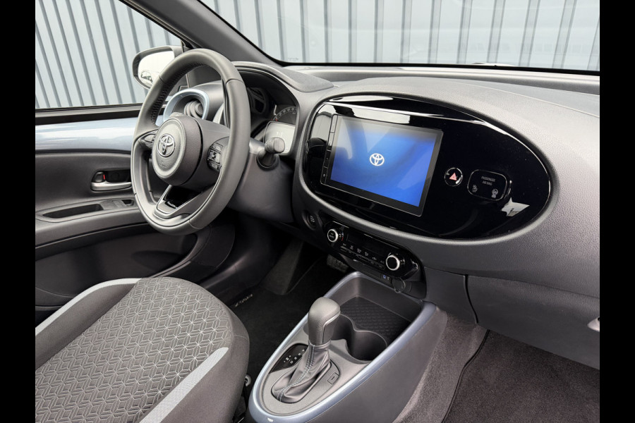 Toyota Aygo X 1.0 VVT-i S-CVT Pulse / Bi tone | 6.000 km | PDC V+A | Clima | Rijklaar!!