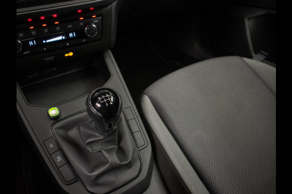 Seat Ibiza 1.0 TSI Style Sport (APPLE CARPLAY,NAVI,LED,CAMERA,PDC,GETINT,SPORTSTOELEN,CLIMATE,NETTESTAAT)
