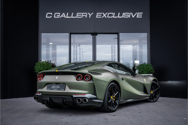 Ferrari 812 6.5 V12 Superfast HELE - Racing seats l Passenger display l JBL