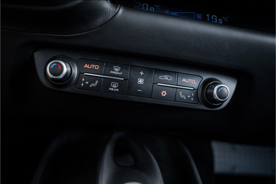 Ferrari 812 6.5 V12 Superfast HELE - Racing seats l Passenger display l JBL