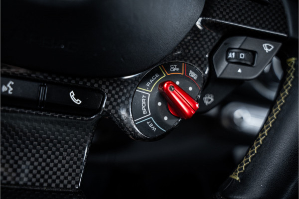 Ferrari 812 6.5 V12 Superfast HELE - Racing seats l Passenger display l JBL