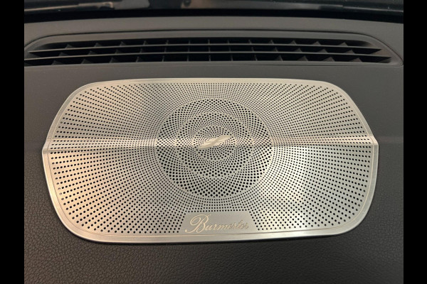 Mercedes-Benz GLB-Klasse 200 / AMG / NL-auto / Pano / Burmester / Memory