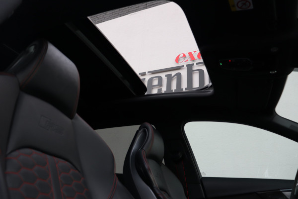 Audi RS4 2.9 TFSI Quattro Matrix Pano Massage Carbon