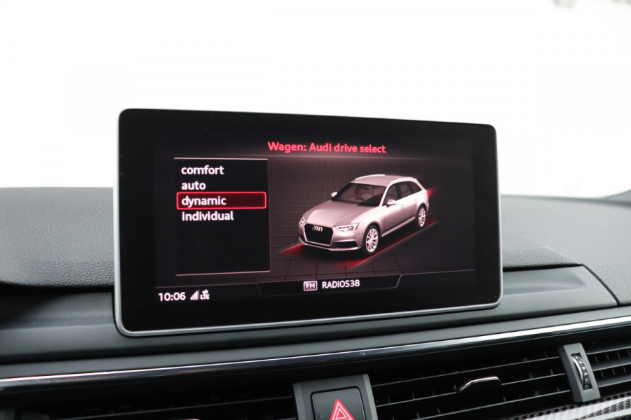 Audi RS4 2.9 TFSI Quattro Matrix Pano Massage Carbon