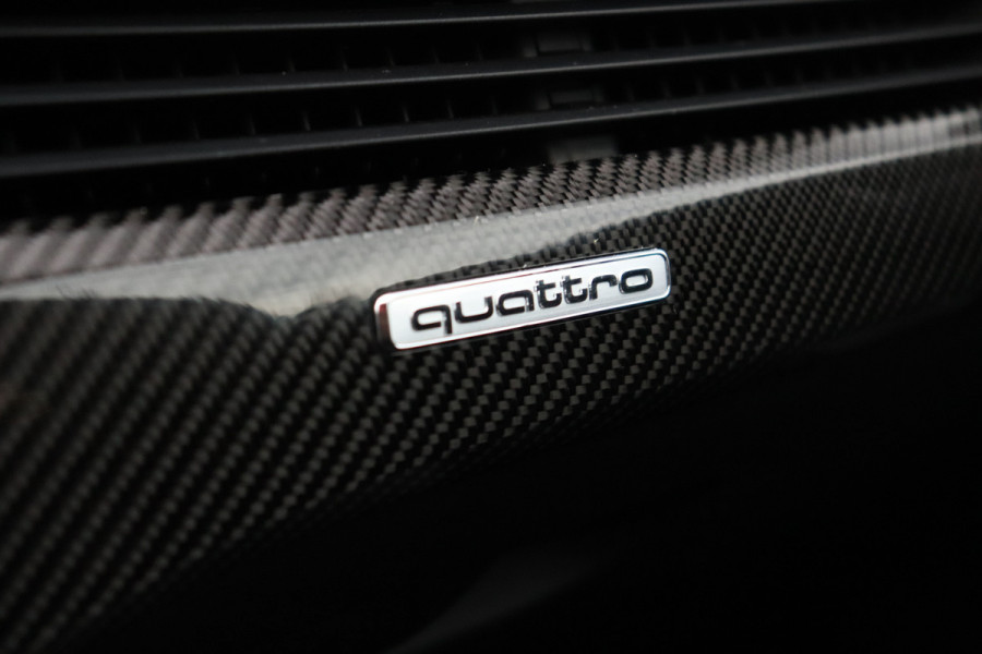 Audi RS4 2.9 TFSI Quattro Matrix Pano Massage Carbon