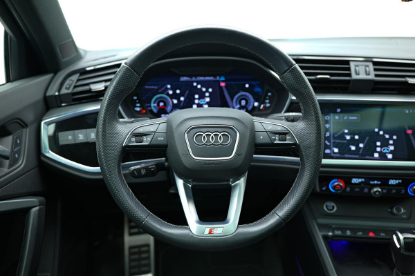 Audi Q3 Sportback 45 TFSI e Business Edition |Pano|Dodehoek|ACC|Elek. Stoelen|Ambient|