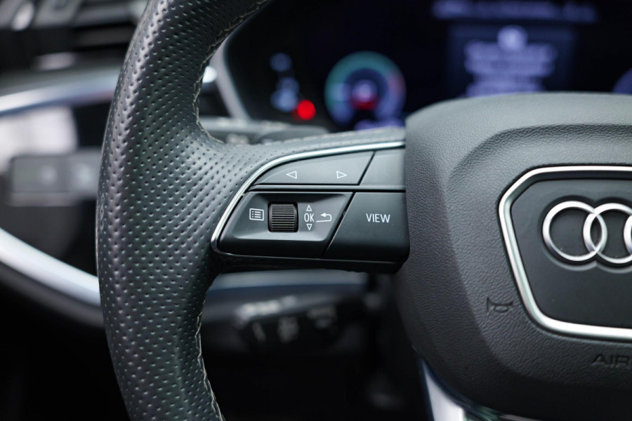 Audi Q3 Sportback 45 TFSI e Business Edition |Pano|Dodehoek|ACC|Elek. Stoelen|Ambient|