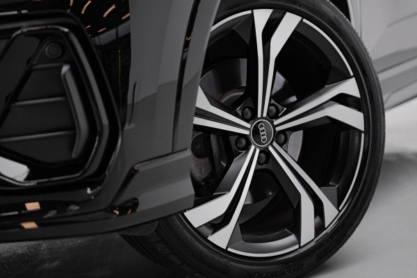 Audi Q3 Sportback 45 TFSI e Business Edition |Pano|Dodehoek|ACC|Elek. Stoelen|Ambient|