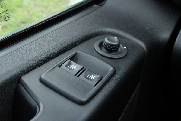 Opel Vivaro 1.6 CDTI L2H1 Irmscher Sport Camera, Cruise, Leder, Stoelverwarming, 145pk, Multimedia, NAVI, Clima, Uniek!