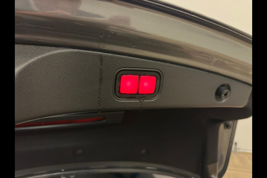 Mercedes-Benz E-Klasse Coupé 200 Premium Plus|PANO|BURMESTER|VOL