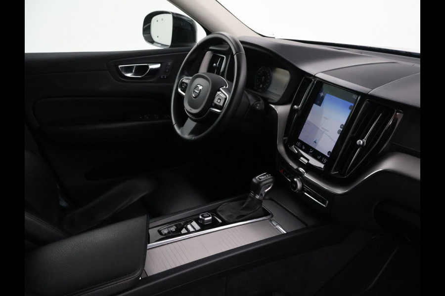 Volvo XC60 2.0 T4 INSCRIPTION + TREKHAAK WEGKL. 2300 KG | PANORAMA | HEAD-UP | 21 INCH | ADAPTIVE CRUISE CONTROL