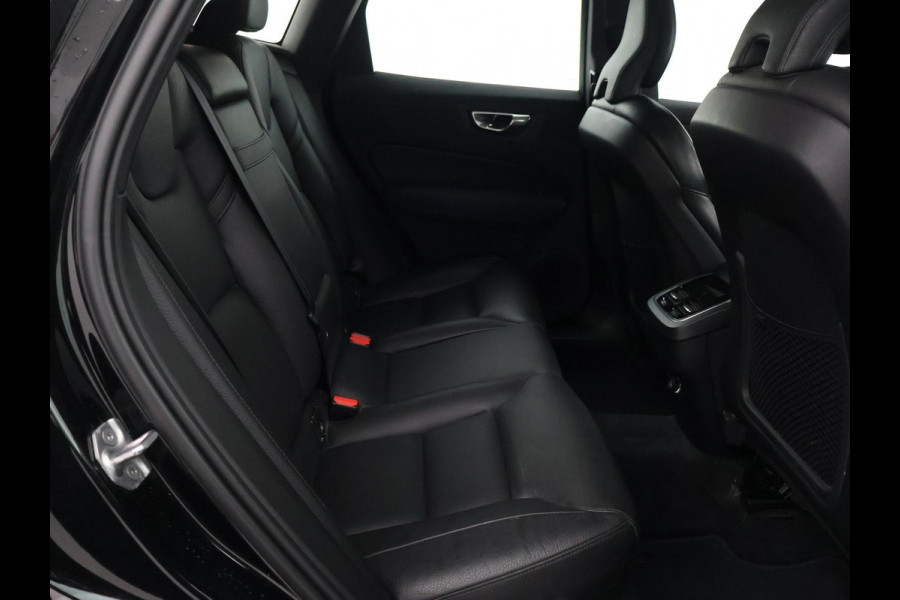 Volvo XC60 2.0 T4 INSCRIPTION + TREKHAAK WEGKL. 2300 KG | PANORAMA | HEAD-UP | 21 INCH | ADAPTIVE CRUISE CONTROL