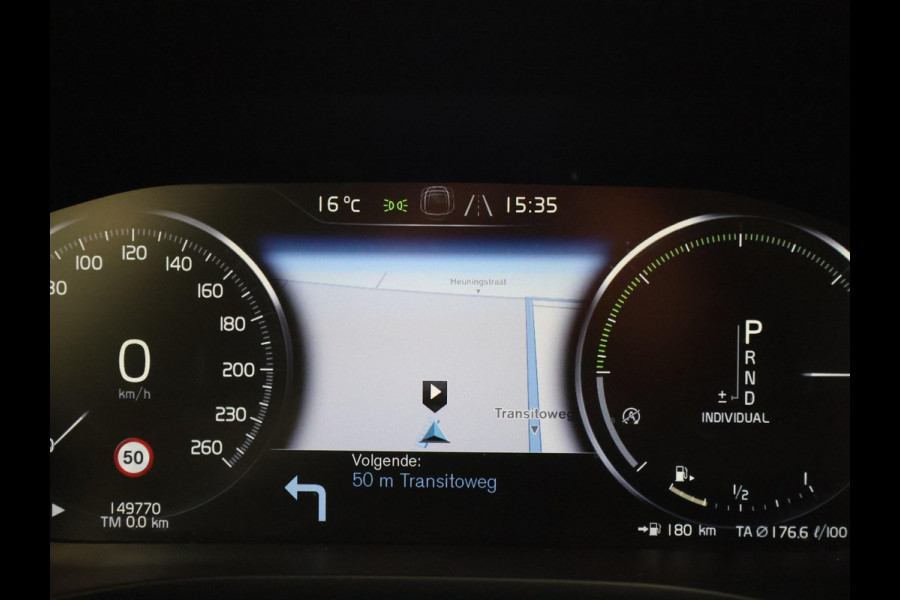 Volvo XC60 2.0 T4 INSCRIPTION + TREKHAAK WEGKL. 2300 KG | PANORAMA | HEAD-UP | 21 INCH | ADAPTIVE CRUISE CONTROL