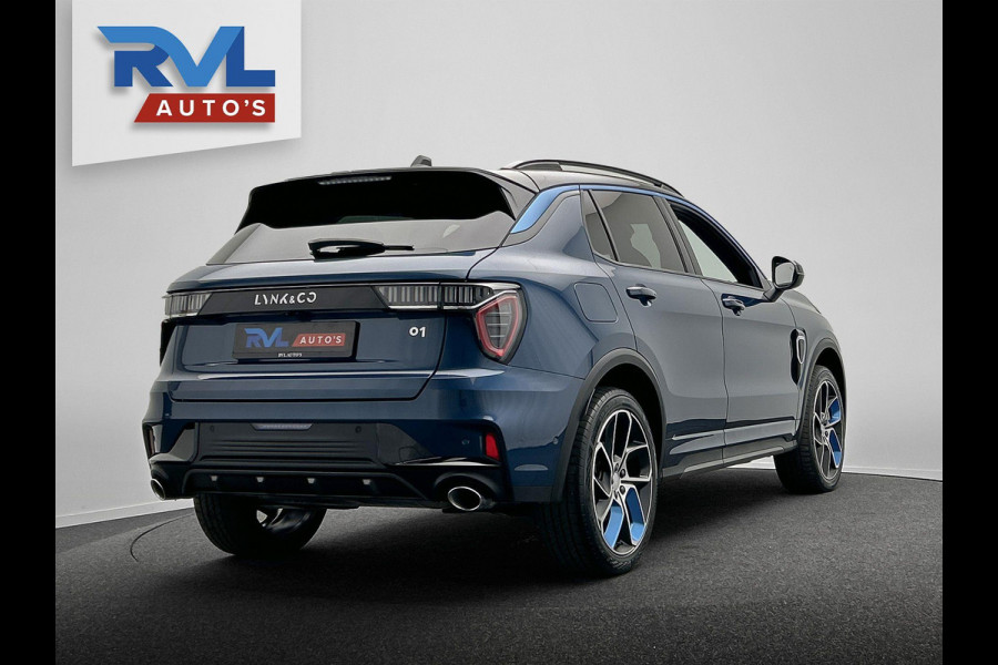 Lynk & Co 01 1.5 261PK Plug-in Hybrid ZWARTE HEMEL 360° Camera Pano/dak Apple/Carplay Adaptive/Cruise