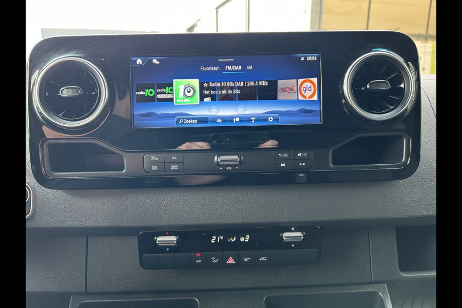 Mercedes-Benz Sprinter 317 CDI L2 H2 Pro LED / MBUX / Navigatie / Camera / Parkeersensoren / Cruise control / Airco / 270 Graden achterdeuren