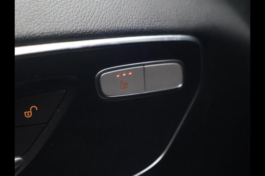 Mercedes-Benz Vito 119 CDI LANG AUT. 190 PK + LEDER | LED | CAMERA | TREKHAAK 2500 KG | 18 INCH | CLIMATE CONTROL