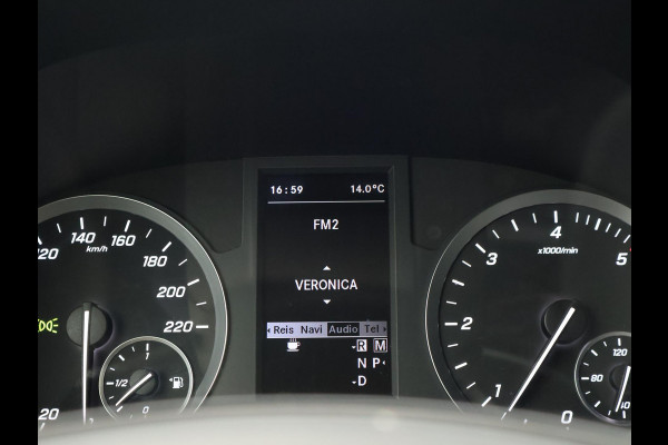 Mercedes-Benz Vito 119 CDI LANG AUT. 190 PK + LEDER | LED | CAMERA | TREKHAAK 2500 KG | 18 INCH | CLIMATE CONTROL