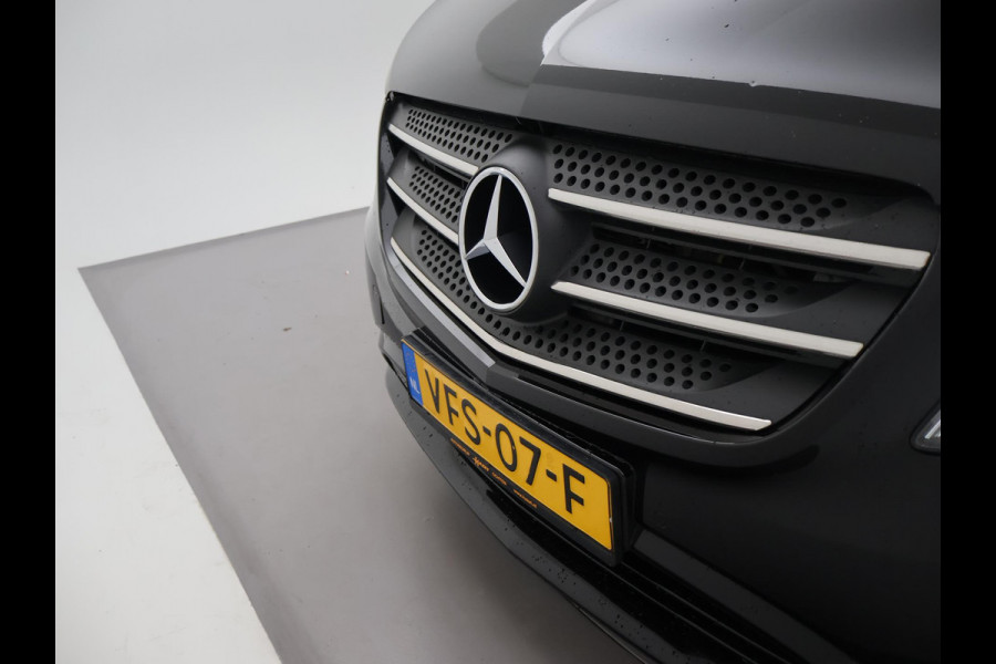Mercedes-Benz Vito 119 CDI LANG AUT. 190 PK + LEDER | LED | CAMERA | TREKHAAK 2500 KG | 18 INCH | CLIMATE CONTROL