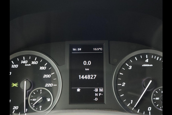 Mercedes-Benz Vito 119 CDI LANG AUT. 190 PK + LEDER | LED | CAMERA | TREKHAAK 2500 KG | 18 INCH | CLIMATE CONTROL