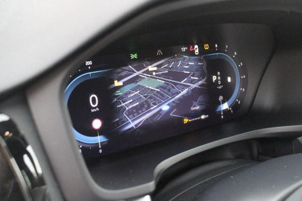 Volvo V60 2.0 B4 211PK PLUS DARK |19" 5-MULTI SPAAKS BLACK DIAMOND CUT LICHTMETALEN VELGEN  | PILOT ASSIST | REMOTE START | APPLE CARPLAY / ANDROID AUTO | NAVIGATIE BY GOOGLE | DRAADLOZE TELEFOONLADER | PARK ASSIST - ACHTERUITRIJCAMERA EN PAKEERSENSOREN VOOR + ACHTER |  ADAPTIEVE CRUISECONTROL | R-DESIGN BEKLEDING MET NAPPA LEDER I.C.M. OPEN GRID TEXTIEL | POWERSEATS - BEIDE VOORSTOELEN ELEKTRISCH VERSTELBAAR MET GEHEUGENFUNCTIE | STOELVERWARMING | SFEERVERLICHTING | LIGHTING PACK - FULL LED KOPLAMPEN MET ACTIEF GROOTLICHT EN KOPLAMPSPROEIERS | LED MISTLAMPEN | INTELLSAFE SURROU