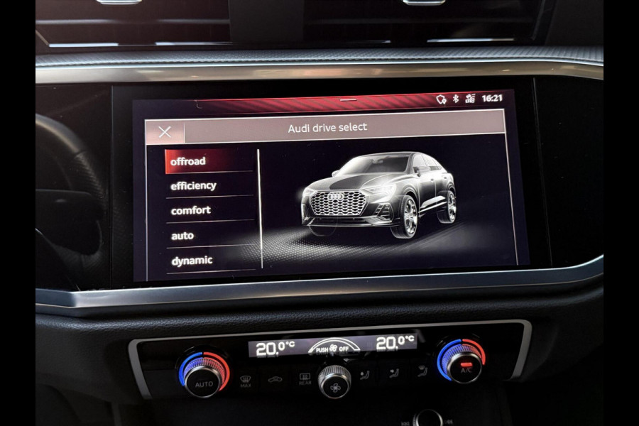 Audi Q3 35 TFSI S edition Automaat | Zwart optiek | Navigatiesysteem | Half-leer | Getint glas | Cruise & climate control | Lane assist