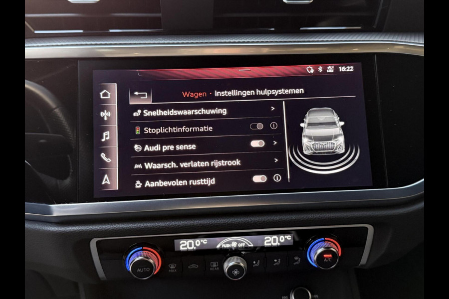 Audi Q3 35 TFSI S edition Automaat | Zwart optiek | Navigatiesysteem | Half-leer | Getint glas | Cruise & climate control | Lane assist