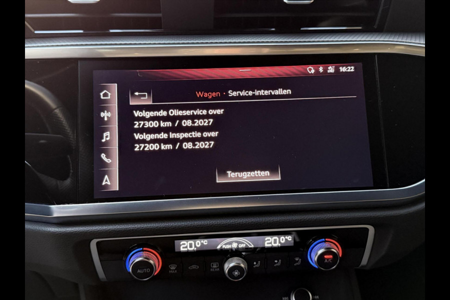 Audi Q3 35 TFSI S edition Automaat | Zwart optiek | Navigatiesysteem | Half-leer | Getint glas | Cruise & climate control | Lane assist