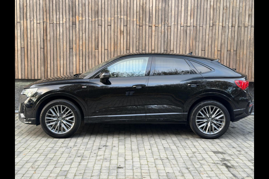 Audi Q3 35 TFSI S edition Automaat | Zwart optiek | Navigatiesysteem | Half-leer | Getint glas | Cruise & climate control | Lane assist