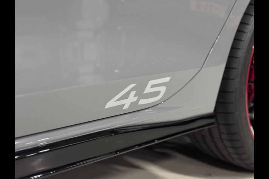 Volkswagen Golf 2.0 TSI GTI CLUBSPORT '45 Jahre' UNIEK | NIEUWSTAAT | VOL!