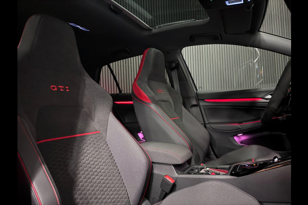 Volkswagen Golf 2.0 TSI GTI CLUBSPORT '45 Jahre' UNIEK | NIEUWSTAAT | VOL!