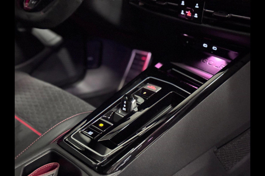 Volkswagen Golf 2.0 TSI GTI CLUBSPORT '45 Jahre' UNIEK | NIEUWSTAAT | VOL!