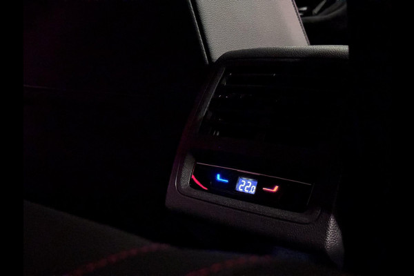 Volkswagen Golf 2.0 TSI GTI CLUBSPORT '45 Jahre' UNIEK | NIEUWSTAAT | VOL!