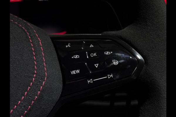 Volkswagen Golf 2.0 TSI GTI CLUBSPORT '45 Jahre' UNIEK | NIEUWSTAAT | VOL!