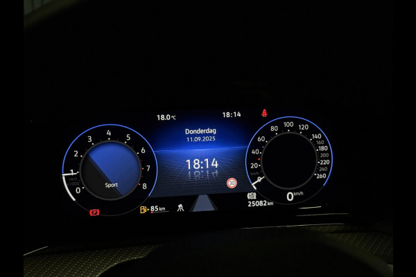 Volkswagen Golf 1.5 TSI R-Line | PANORAMA | CAMERA | LAGE KM!