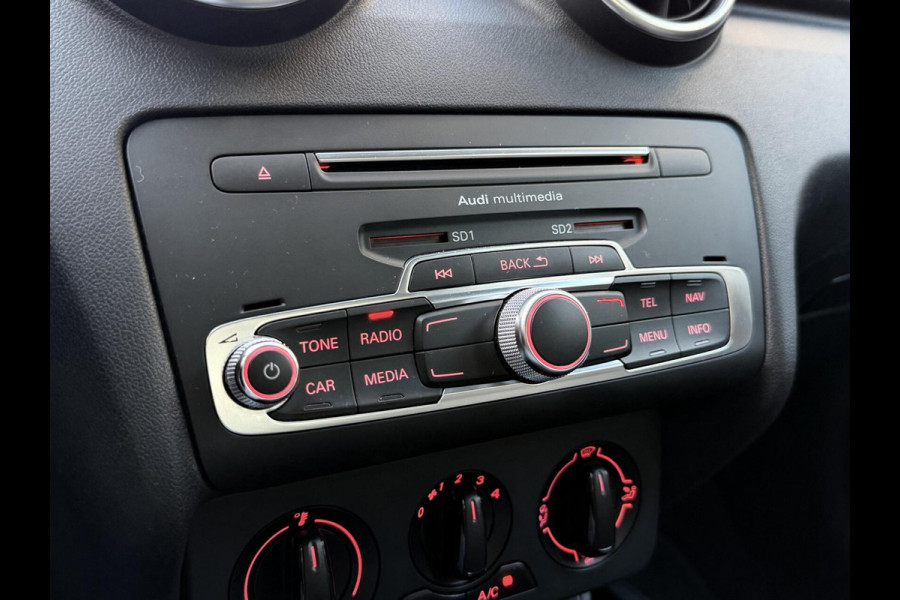 Audi A1 Sportback 1.0 TFSI Adrenalin Handgeschakeld | S-line exterieur | Airconditioning | Cruise control | Navigatie voorbereiding | Pi