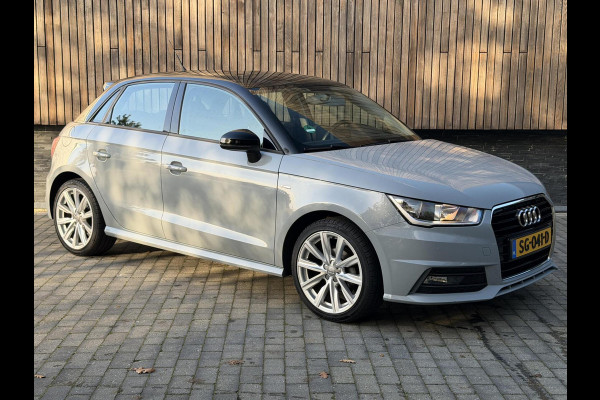 Audi A1 Sportback 1.0 TFSI Adrenalin Handgeschakeld | S-line exterieur | Airconditioning | Cruise control | Navigatie voorbereiding | Pi