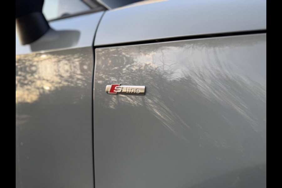 Audi A1 Sportback 1.0 TFSI Adrenalin Handgeschakeld | S-line exterieur | Airconditioning | Cruise control | Navigatie voorbereiding | Pi