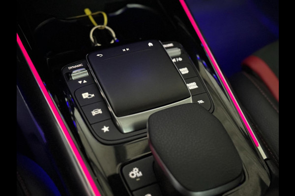 Mercedes-Benz GLA 45 S AMG 4MATIC+ | PANO | SCHAALSTOELEN | SFEERVERL. | BOMVOL!