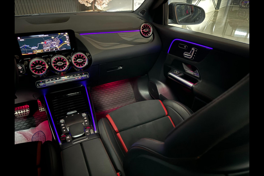 Mercedes-Benz GLA 45 S AMG 4MATIC+ | PANO | SCHAALSTOELEN | SFEERVERL. | BOMVOL!