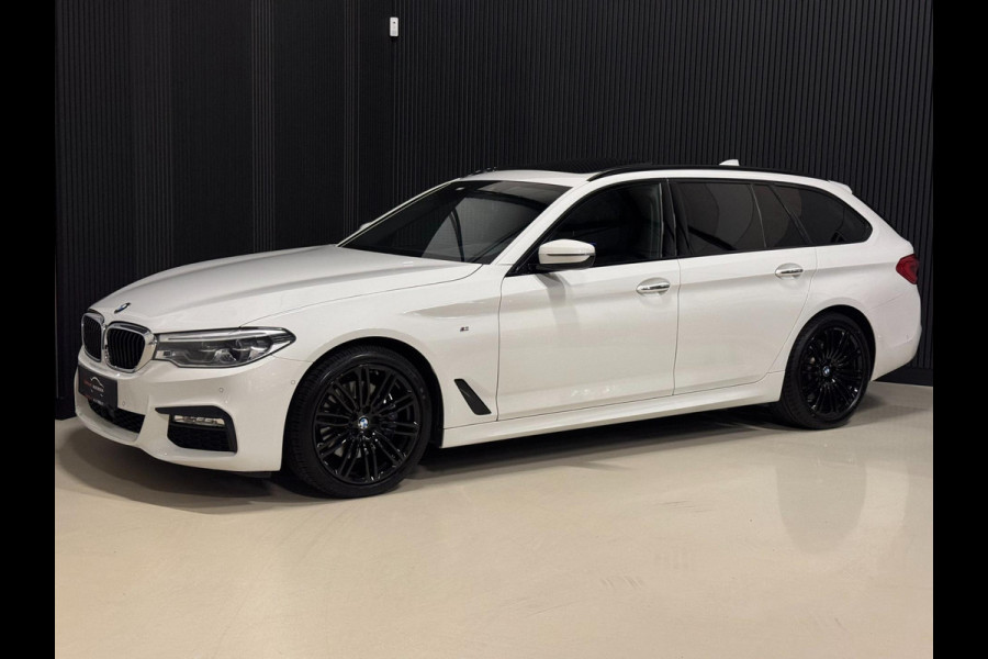 BMW 5 Serie Touring 530i xDrive M Sport | PANO | HUD | LED | SFEERVERLICHTING