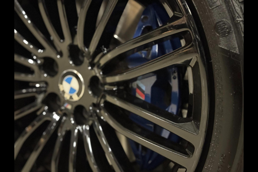 BMW 5 Serie Touring 530i xDrive M Sport | PANO | HUD | LED | SFEERVERLICHTING