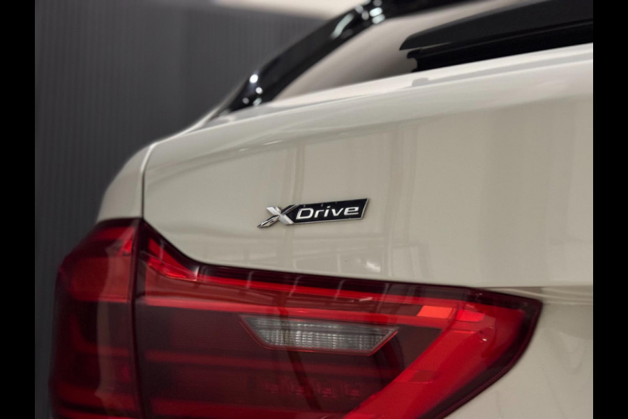 BMW 5 Serie Touring 530i xDrive M Sport | PANO | HUD | LED | SFEERVERLICHTING