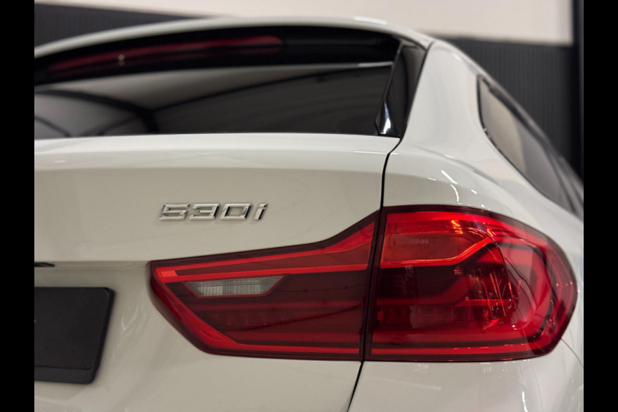 BMW 5 Serie Touring 530i xDrive M Sport | PANO | HUD | LED | SFEERVERLICHTING