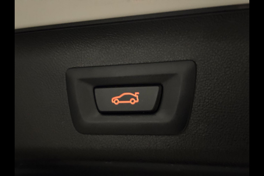 BMW 5 Serie Touring 530i xDrive M Sport | PANO | HUD | LED | SFEERVERLICHTING